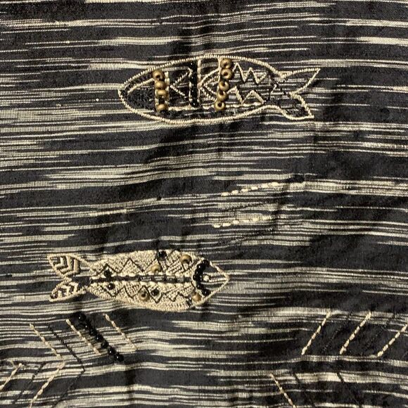 Chicos Top 3 Sz XL 100% Silk Long Sleeve Tunic Collar Buttons Fish Bead - Picture 5 of 10